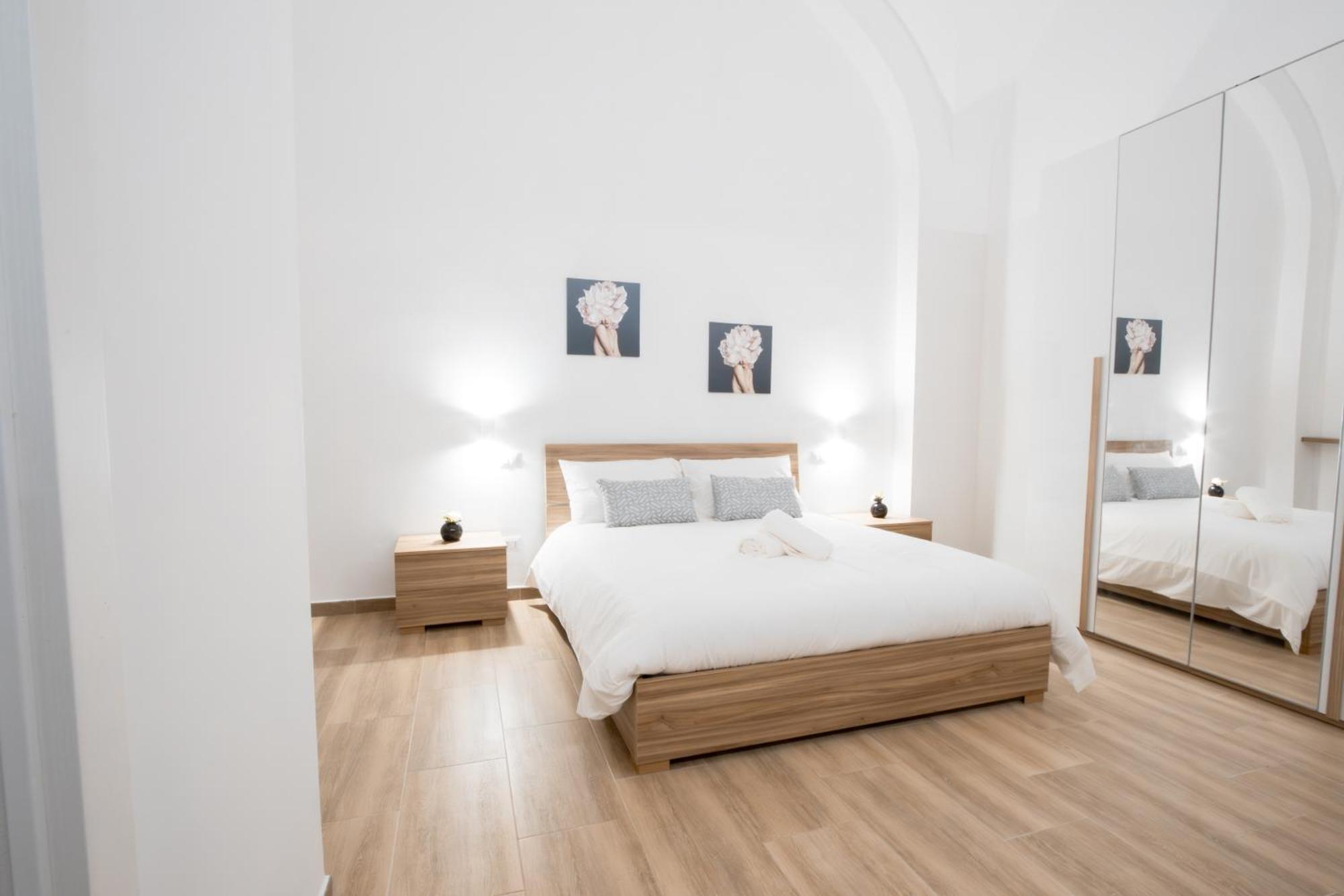 La Pigna Hotel Бари Екстериор снимка