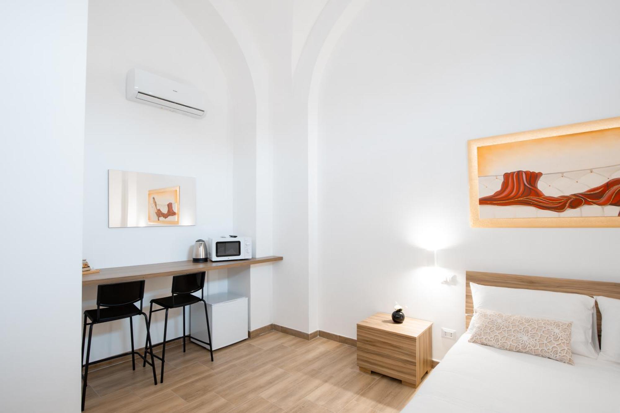 La Pigna Hotel Бари Екстериор снимка