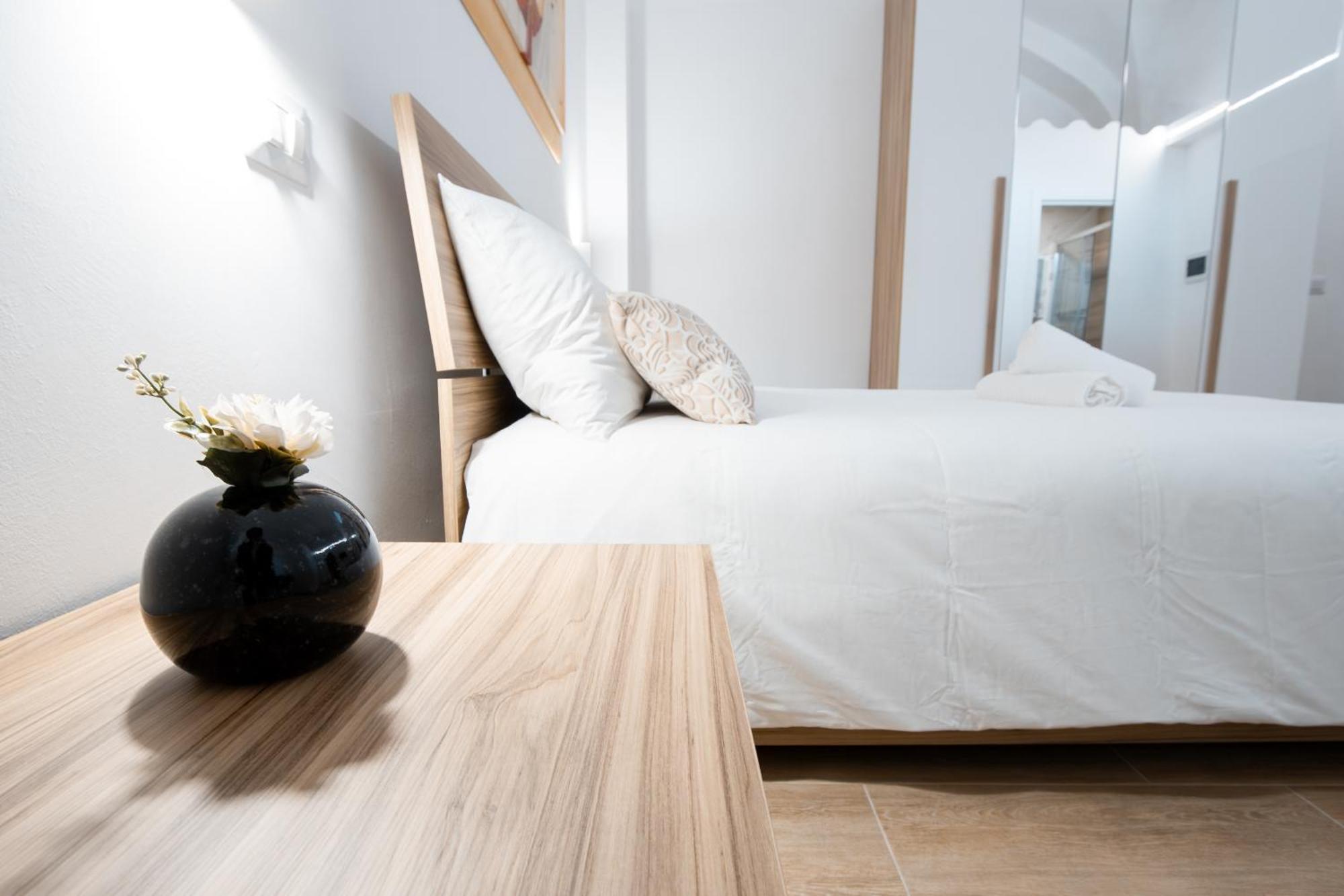 La Pigna Hotel Бари Екстериор снимка