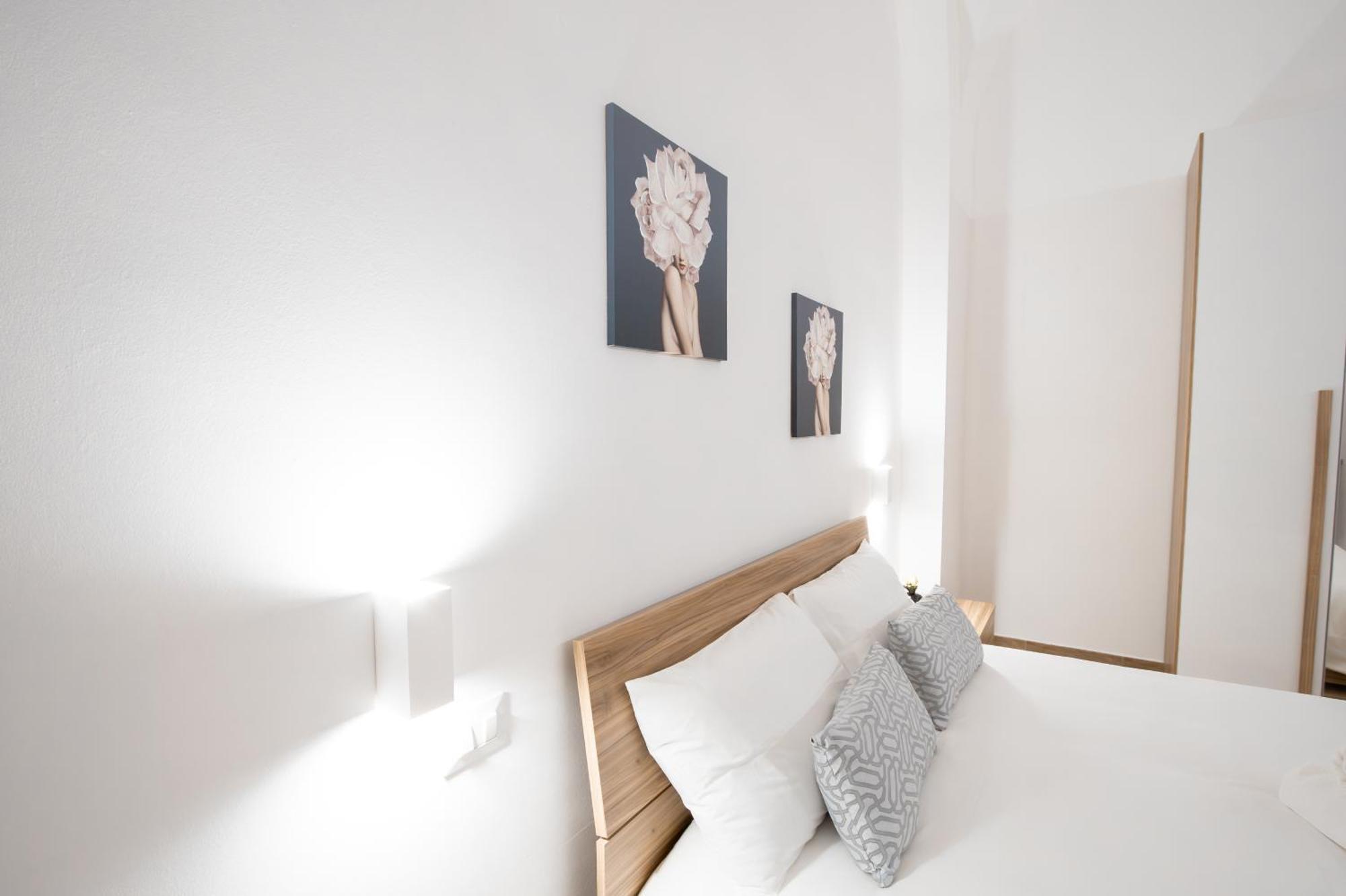 La Pigna Hotel Бари Екстериор снимка